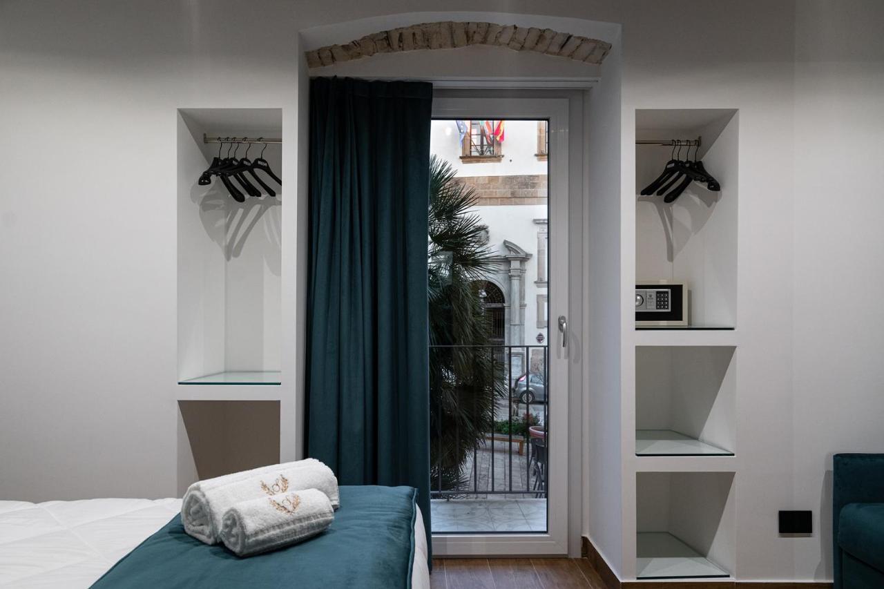 Triple Room with Balcony,1469692097:JPEG